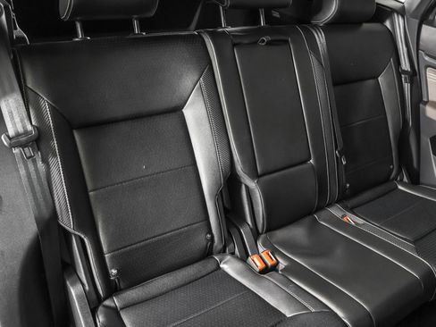 Used 2022 Volkswagen Atlas Cross Sport SE w/ Panoramic Sunroof Package image 42