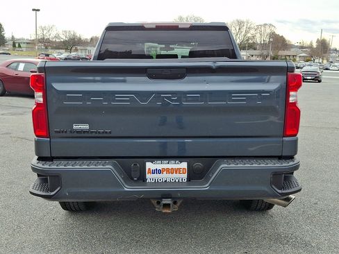 Used 2019 Chevrolet Silverado 1500 Custom w/ Custom Value Package image 5