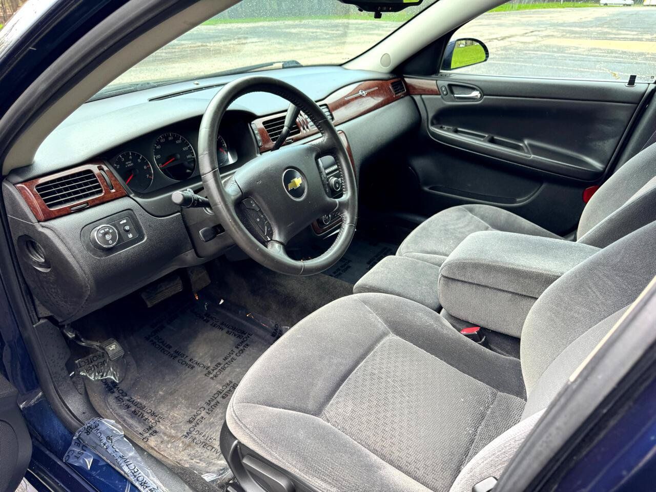Used 2011 Chevrolet Impala LT FWD image 22
