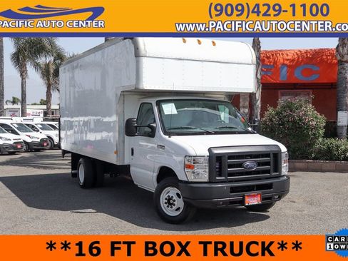 Used 2018 Ford E-350 and Econoline 350 Super Duty image 1
