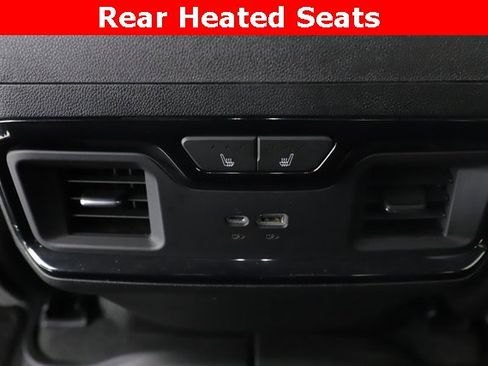 Used 2023 GMC Sierra 1500 AT4 w/ Technology Package image 29