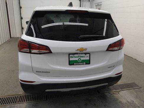 Used 2023 Chevrolet Equinox LT w/ Driver Convenience Package AWD/4WD image 6