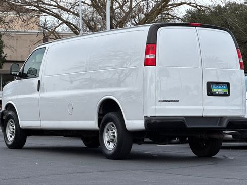 Used 2023 Chevrolet Express 2500 Extended w/ Driver Convenience Package image 5