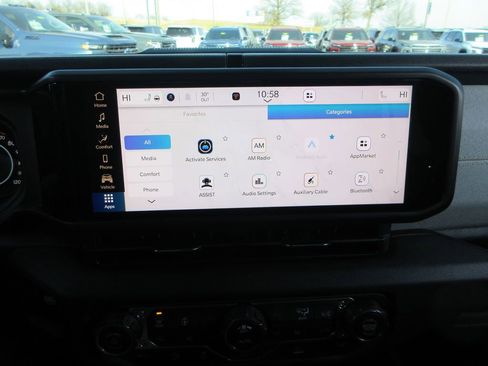 Used 2025 Jeep Wrangler Sport S image 35