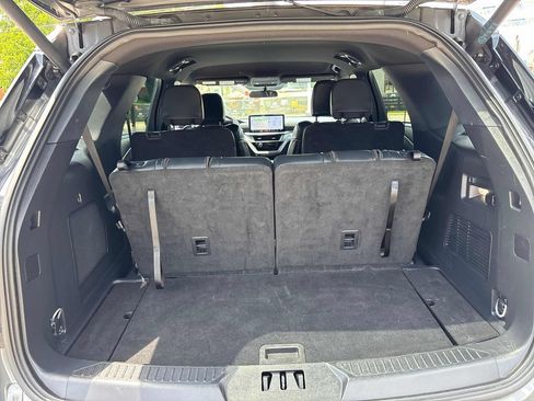 Used 2025 Ford Explorer ST-Line AWD/4WD image 26