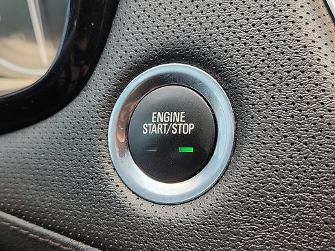 Used 2022 Cadillac XT5 Premium Luxury AWD/4WD image 8