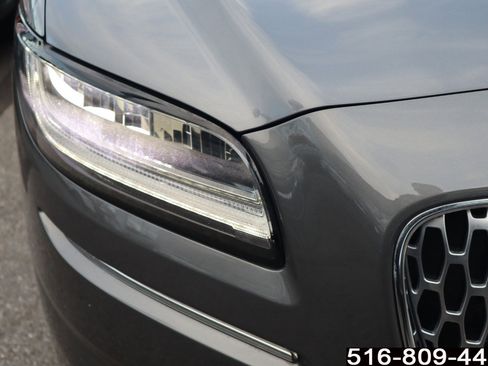 Used 2022 Lincoln Nautilus Reserve image 7