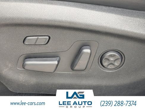 Used 2017 Kia Sorento SX image 18