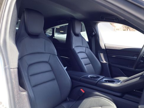Certified 2025 Porsche Taycan 4S AWD/4WD image 24