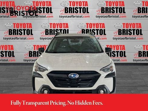 Used 2024 Subaru Outback Premium AWD/4WD image 9