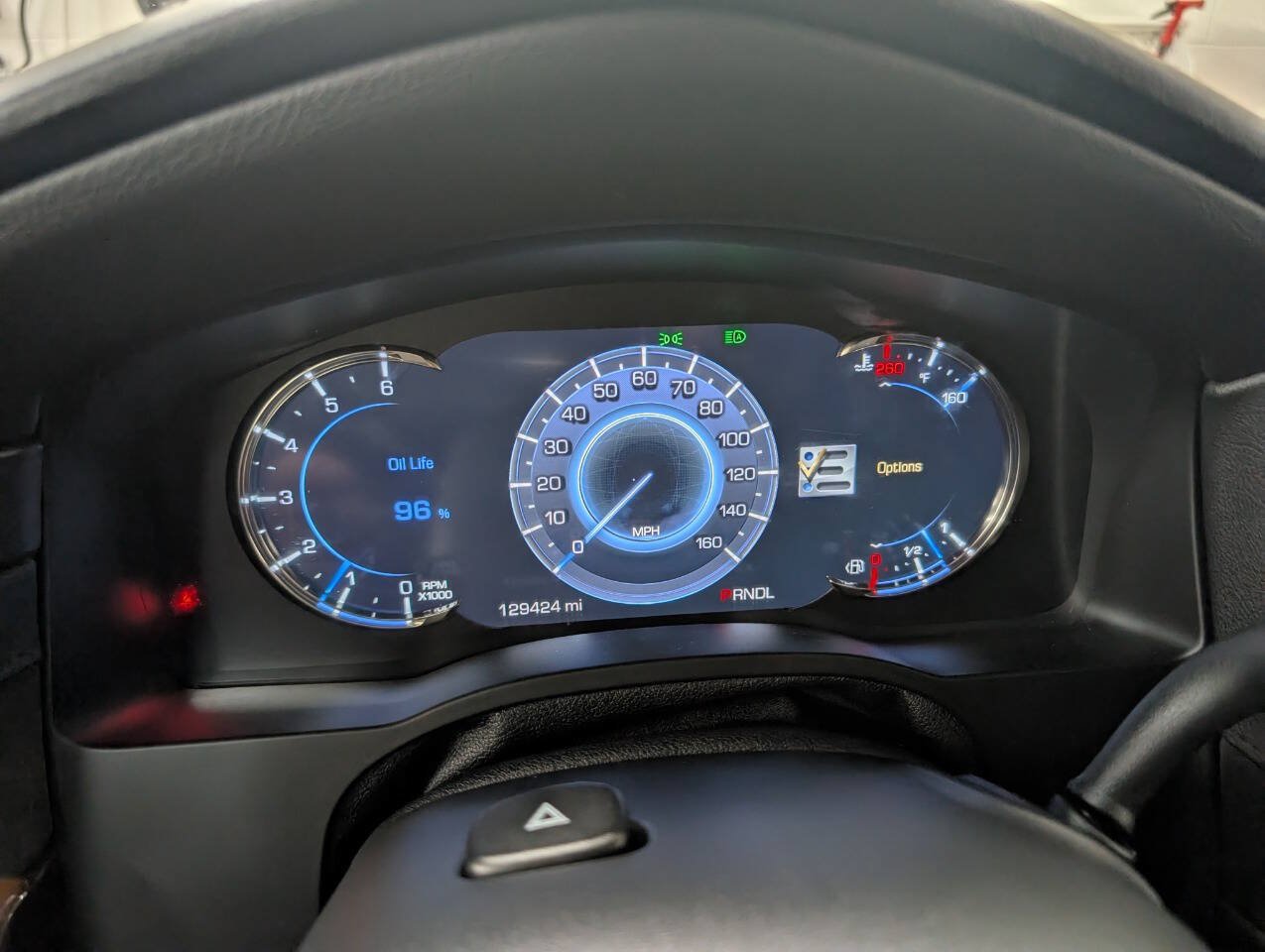 Used 2018 Cadillac Escalade Premium Luxury AWD/4WD image 8