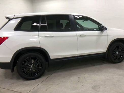 Used 2020 Honda Passport Sport image 2