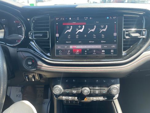 Used 2024 Dodge Durango GT image 28