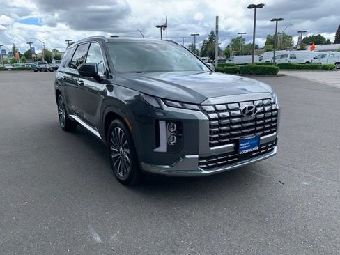 Certified 2024 Hyundai Palisade Calligraphy AWD/4WD image 13