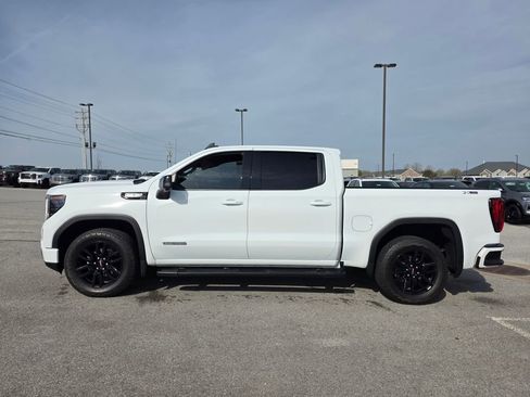 Used 2024 GMC Sierra 1500 Elevation w/ Elevation Premium Package image 4