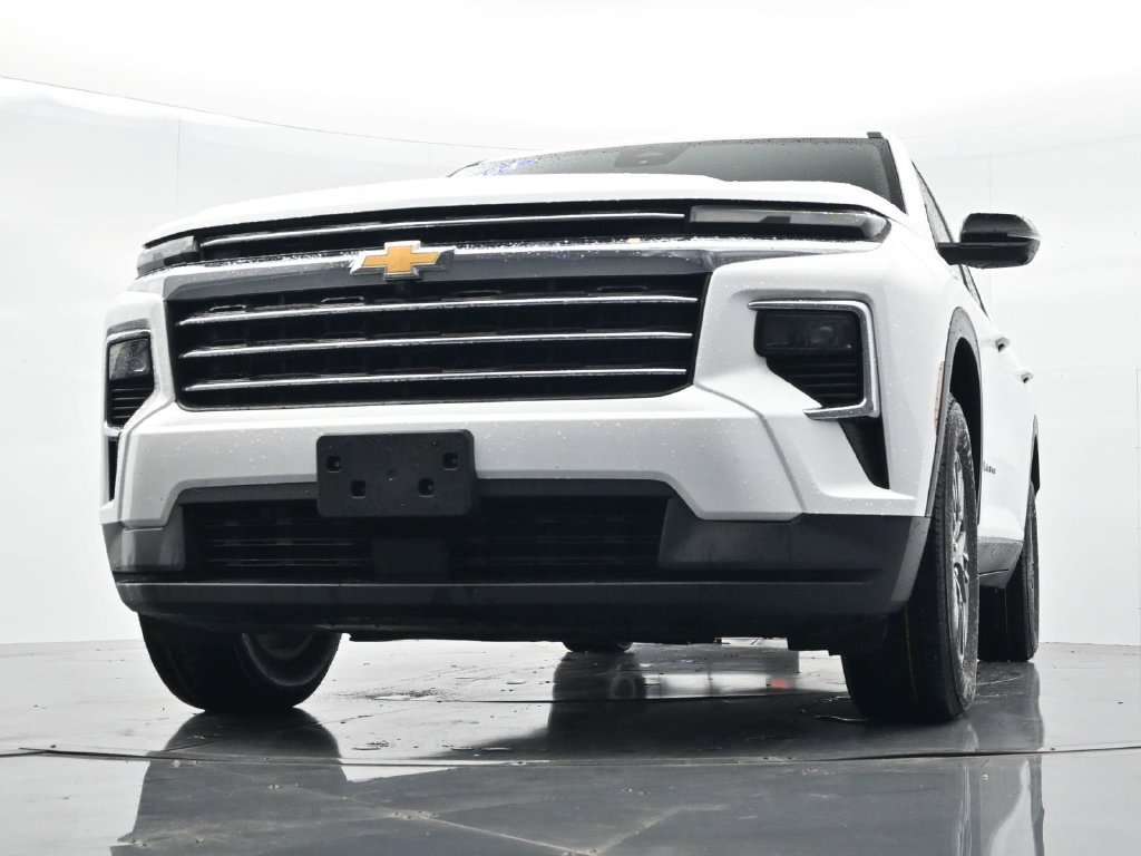 Used 2024 Chevrolet Traverse LT FWD image 27