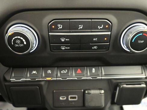 Certified 2023 Chevrolet Silverado 1500 Custom w/ LPO, Dark Essentials Package AWD/4WD image 15