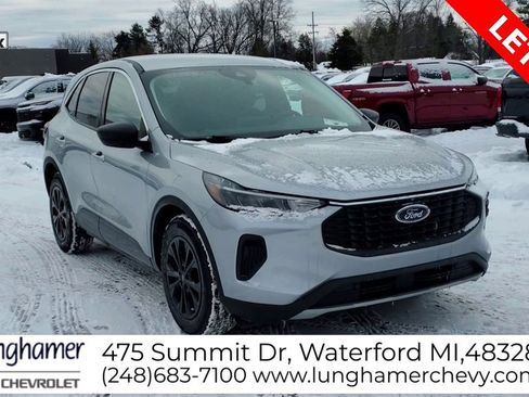 Used 2023 Ford Escape Active image 3