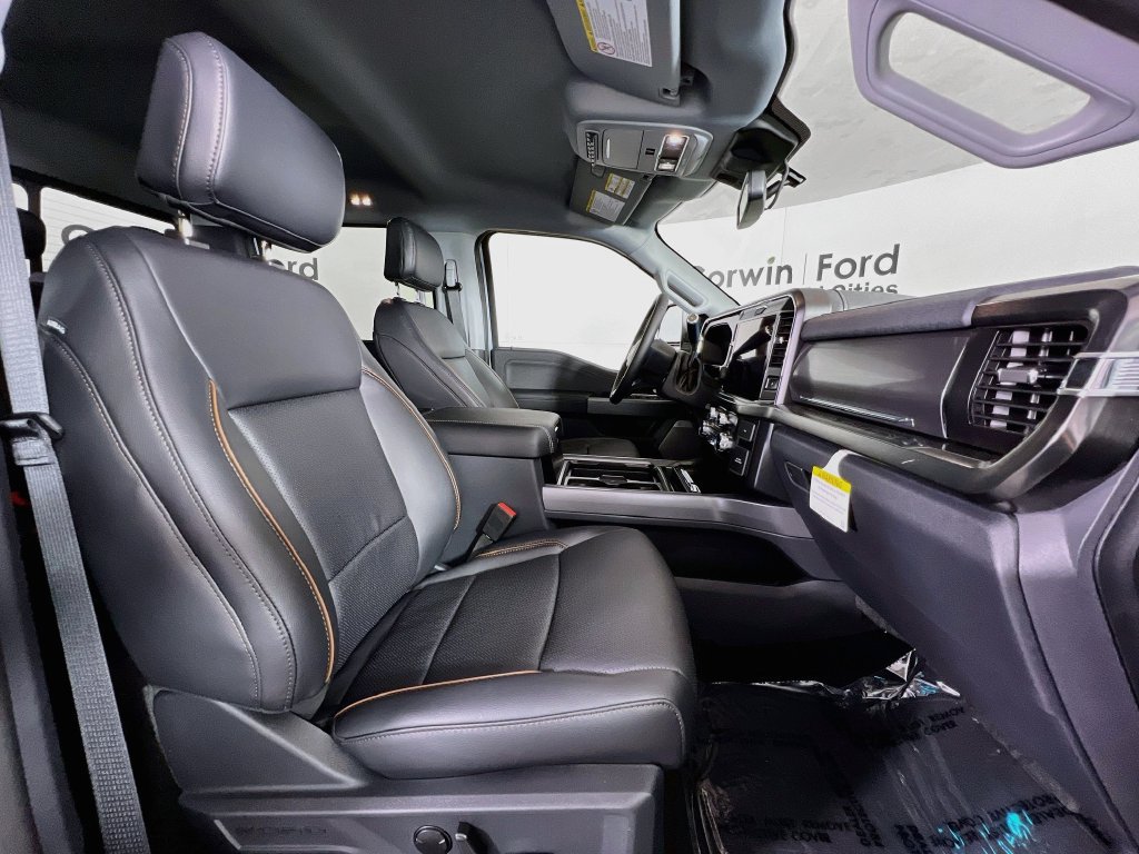 New 2026 Ford F350 Lariat w/ Black Appearance Package AWD/4WD image 17