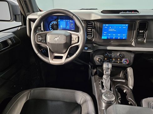 Used 2023 Ford Bronco Big Bend image 9