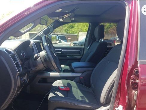 Used 2019 RAM 1500 Big Horn RWD image 5