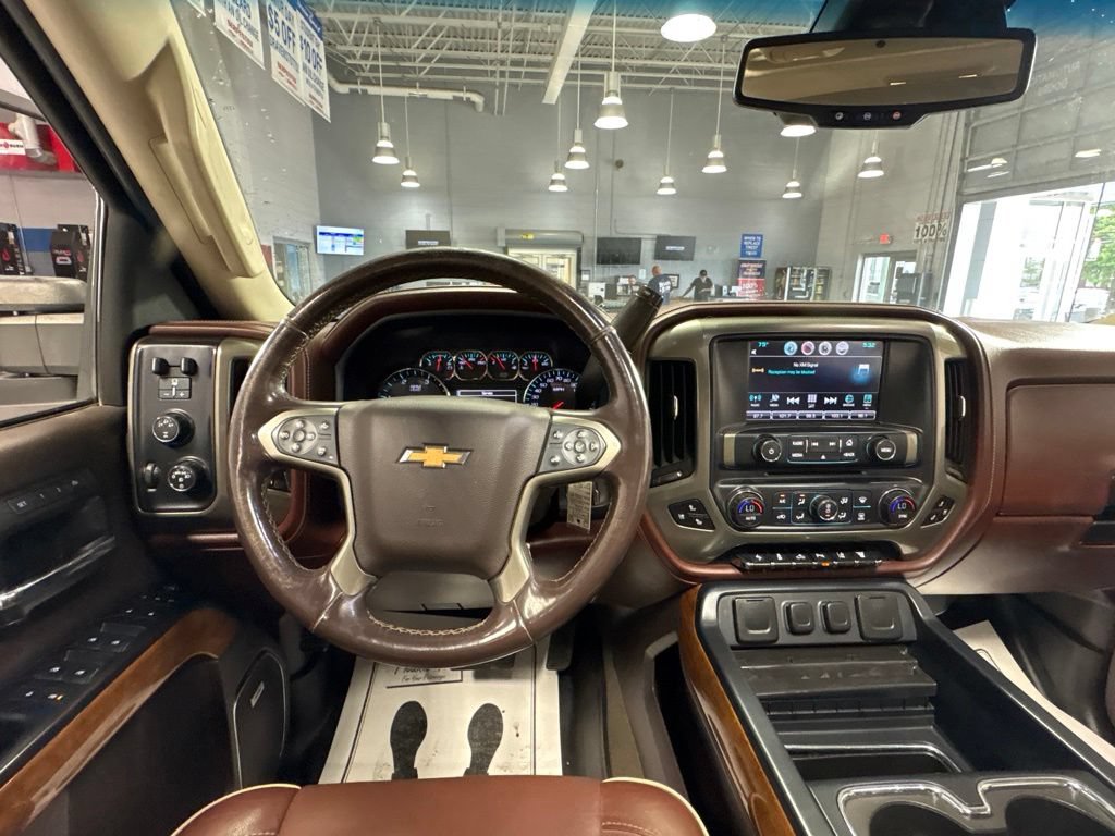 Used 2016 Chevrolet Silverado 2500 High Country w/ Duramax Plus Package AWD/4WD image 28