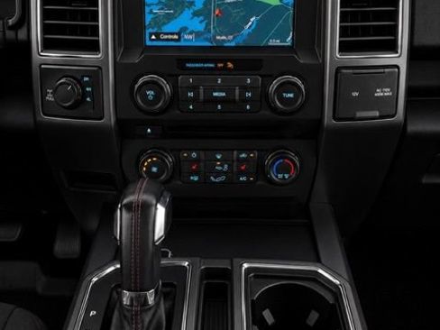 Used 2018 Ford F150 XLT w/ Equipment Group 302A Luxury AWD/4WD image 34