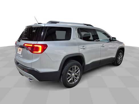 Used 2017 GMC Acadia SLT AWD/4WD image 9