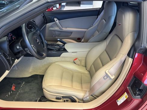 Used 2011 Chevrolet Corvette Grand Sport w/ Preferred Equipment Group image 20