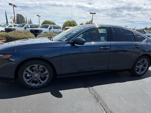 Used 2025 Honda Accord EX-L image 7