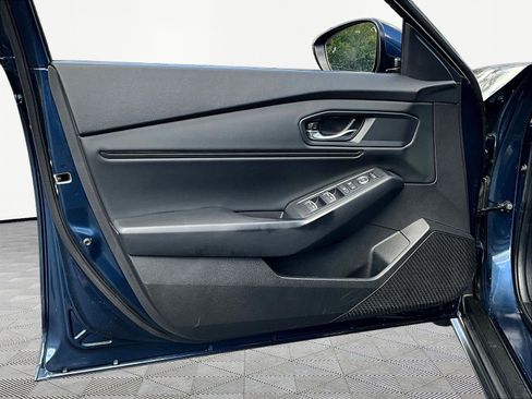 Used 2024 Honda Accord EX image 19