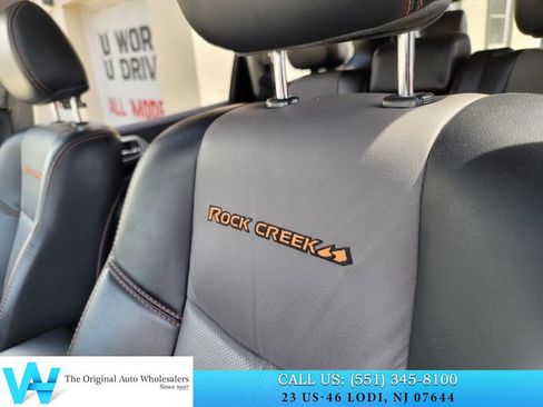 Used 2019 Nissan Pathfinder SL image 13