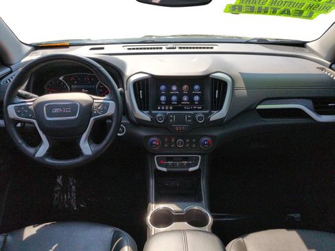 Used 2024 GMC Terrain SLT w/ Elevation Edition AWD/4WD image 11