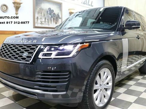 Used 2018 Land Rover Range Rover Supercharged image 3