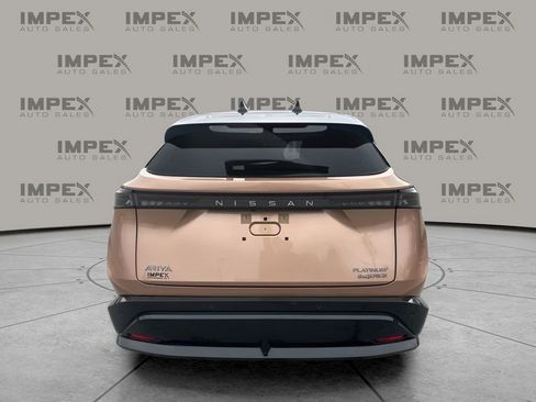 Used 2023 Nissan Ariya image 4