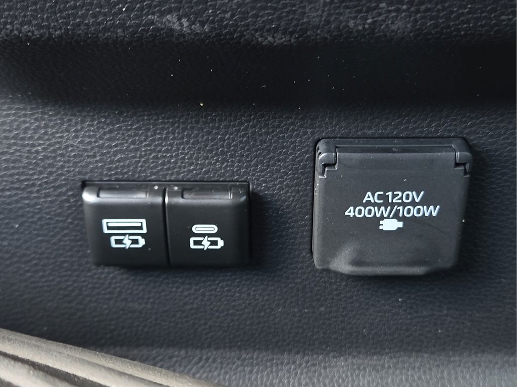Certified 2025 Toyota Tundra 1794 Edition AWD/4WD image 15