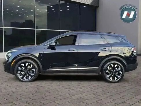 Used 2023 Kia Sportage X-Line w/ X-Line Premium Package image 2