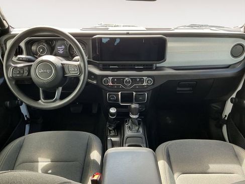 Used 2024 Jeep Gladiator Sport AWD/4WD image 26