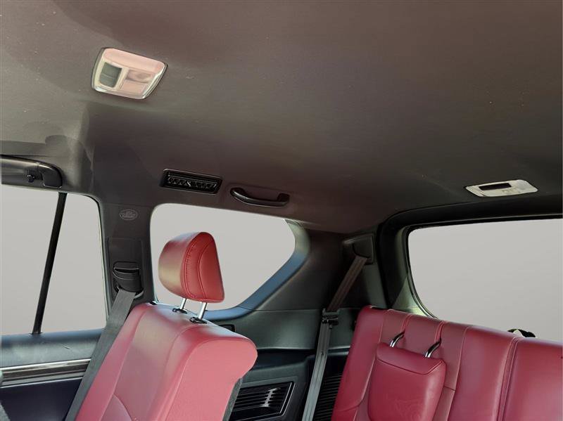 Used 2021 Lexus GX 460 Premium w/ Premium Package AWD/4WD image 29