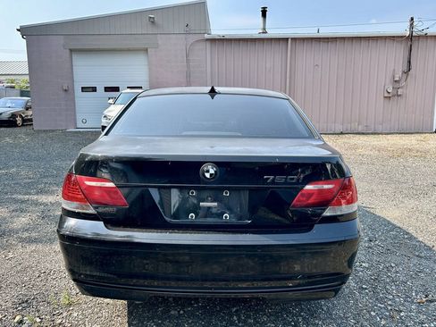 Used 2008 BMW 750i RWD image 4