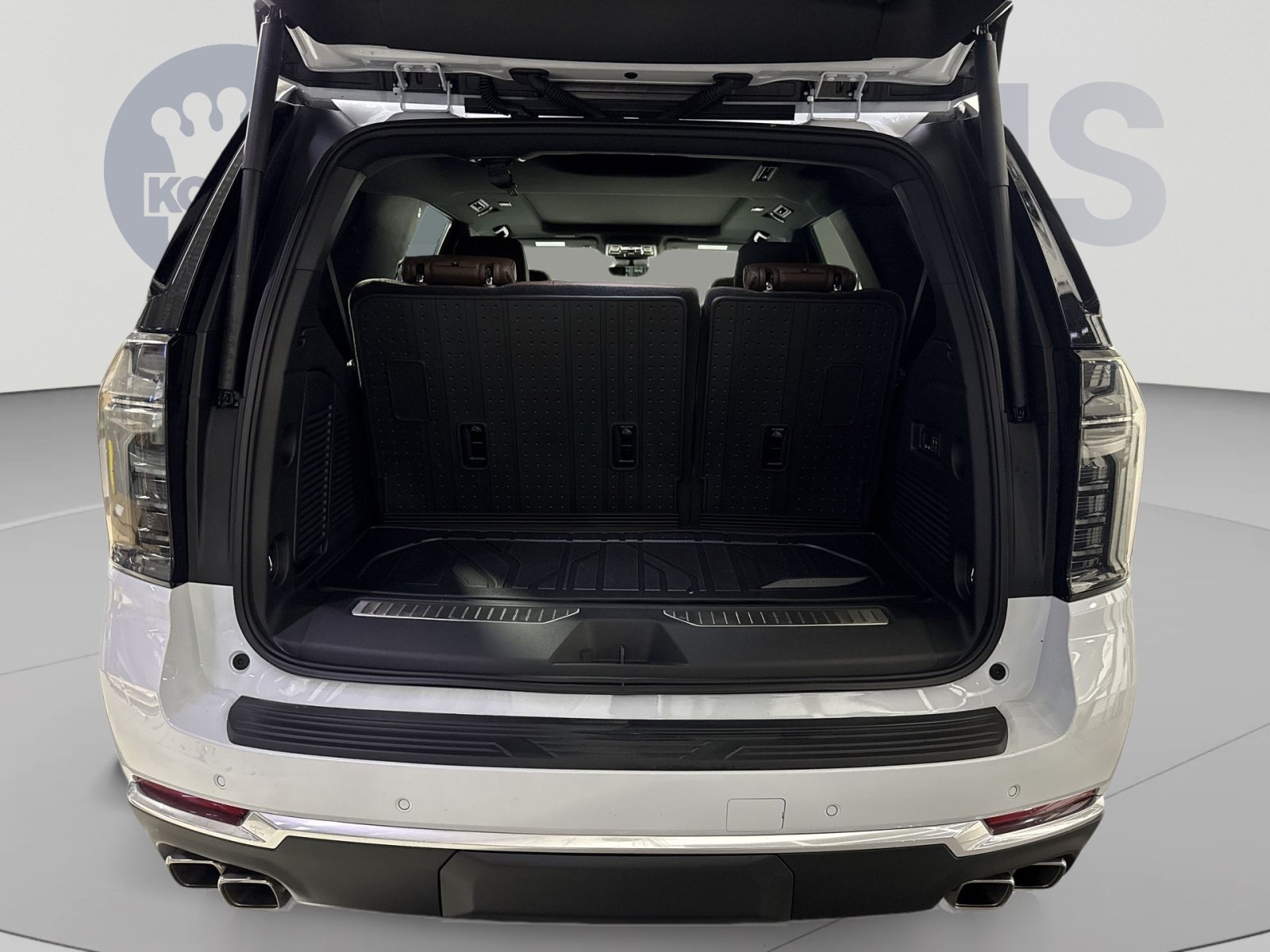 New 2026 Chevrolet Tahoe High Country w/ Sun And Tow Package AWD/4WD image 28