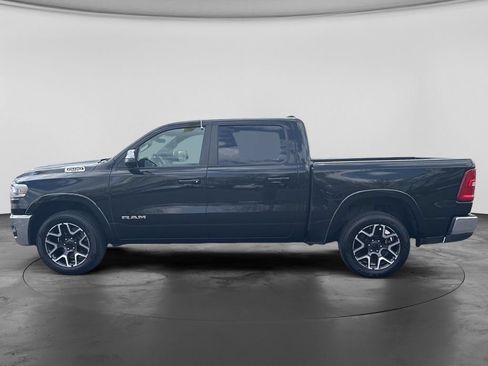 Used 2025 RAM 1500 Laramie AWD/4WD image 8