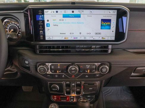 New 2026 Jeep Wrangler Unlimited Rubicon image 13