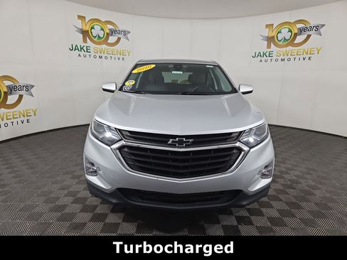 Certified 2020 Chevrolet Equinox LT w/ Driver Convenience Package image 2