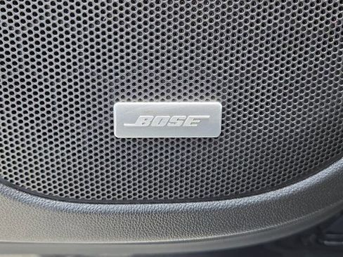 Used 2018 GMC Acadia Denali w/ Technology Package FWD image 27