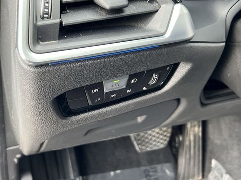 Used 2021 BMW 330e xDrive w/ Convenience Package image 35