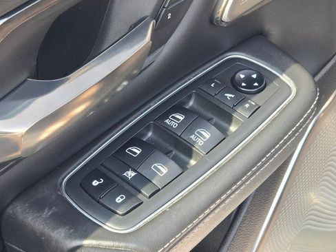Used 2019 RAM 1500 Limited AWD/4WD image 24