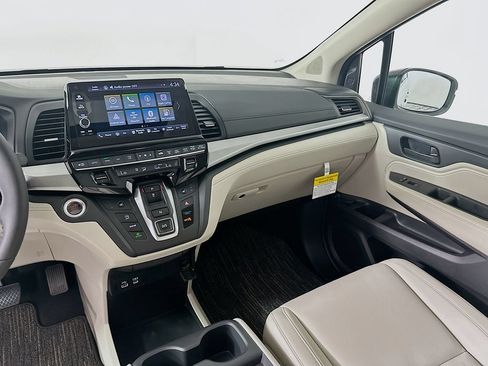 Used 2026 Honda Odyssey EX-L image 20