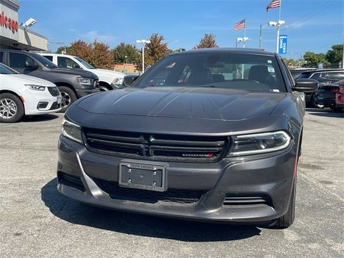 Used 2022 Dodge Charger SXT w/ Leather Interior Group image 25