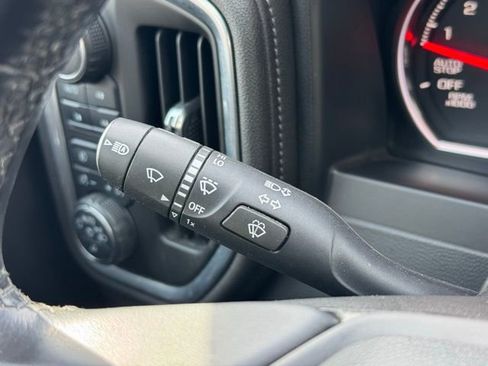 Used 2019 Chevrolet Silverado 1500 LTZ w/ LTZ Plus Package image 28